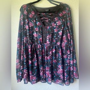 Torrid babydoll style shirt- size 1